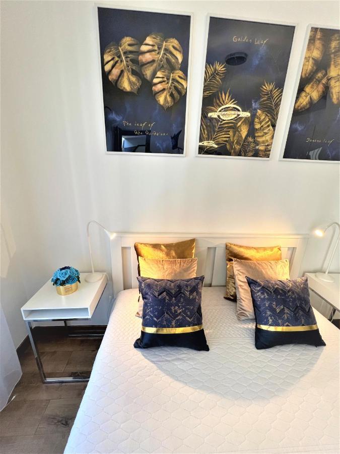 Luxe Central Studio With Pool, Parking & Ac بودابست المظهر الخارجي الصورة