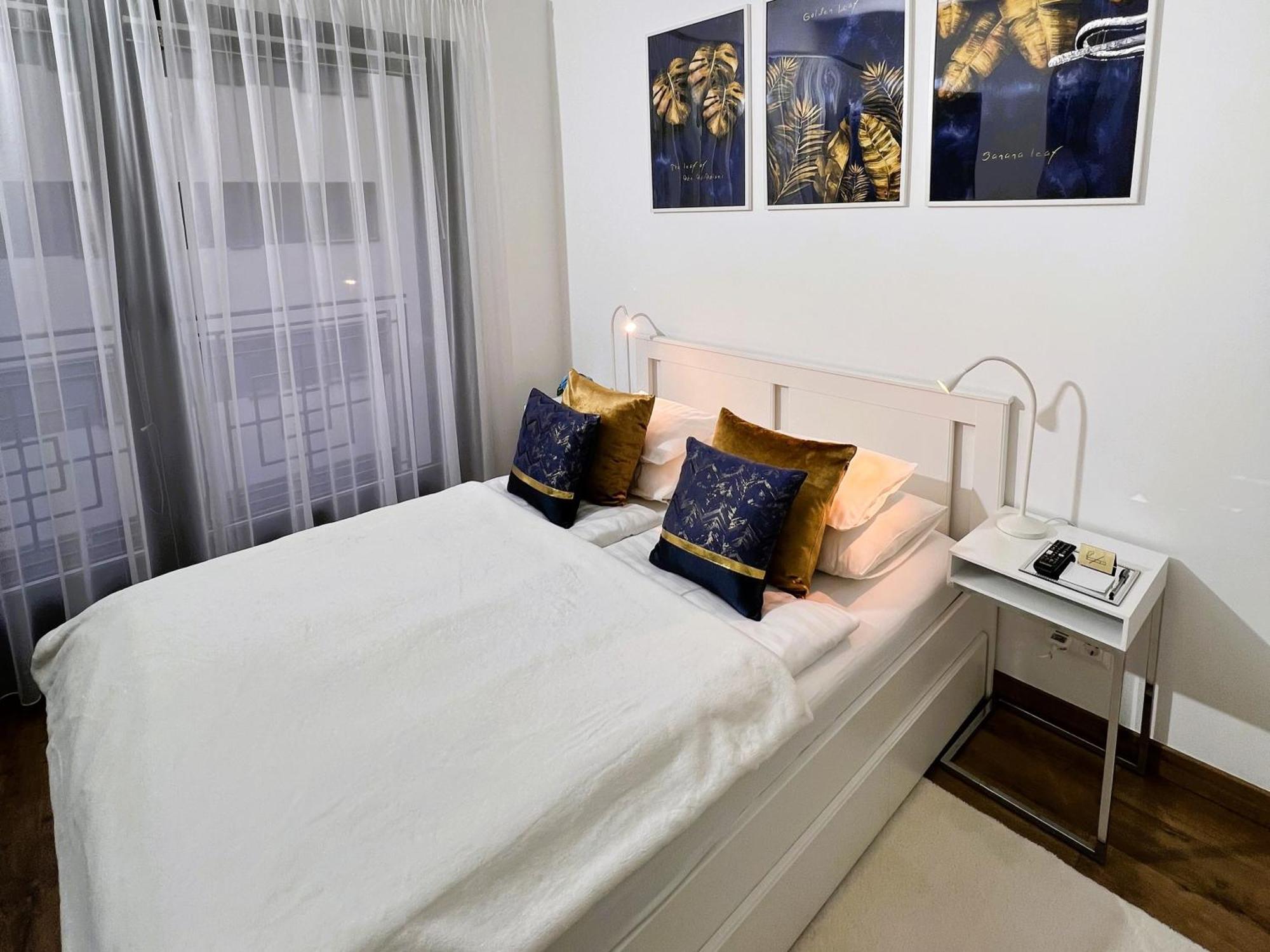 Luxe Central Studio With Pool, Parking & Ac بودابست المظهر الخارجي الصورة